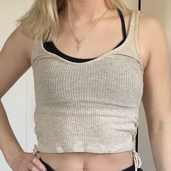 Side Tie Tank - Urban Outfitters - Picture 2 of 4